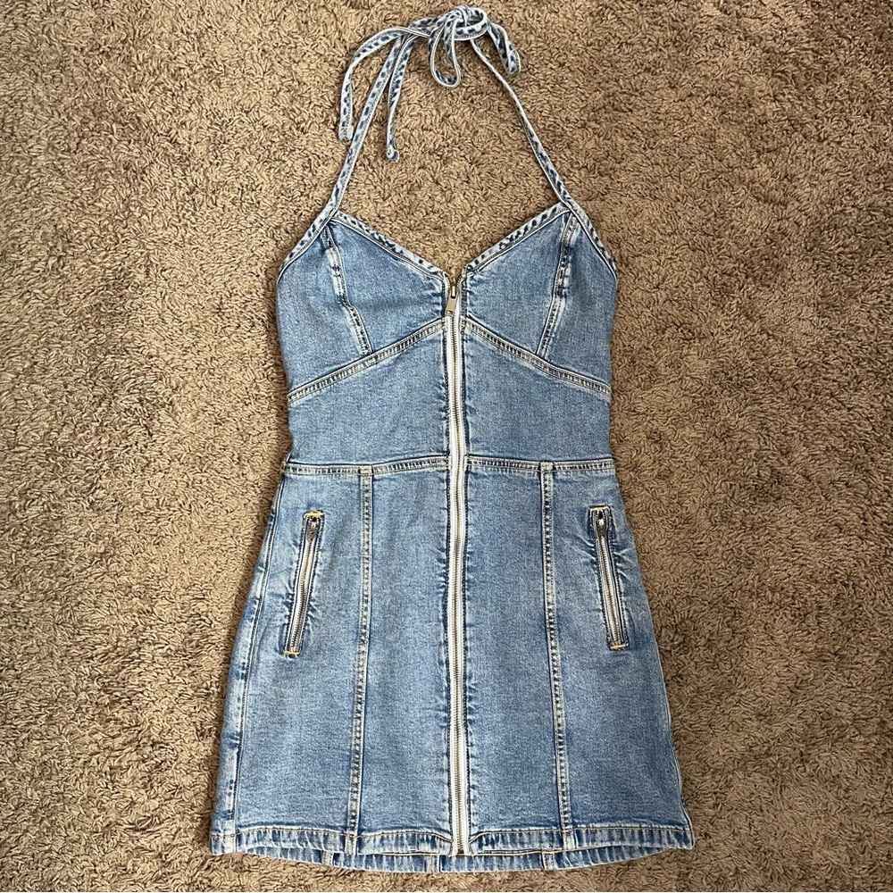 American Eagle Denim Halter Mini Dress – Light Wash (Size 4, NWT)
